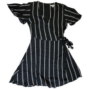 Xhilaration Black White Striped Short Sleeve V Neck Faux Wrap Dress XS - FPD